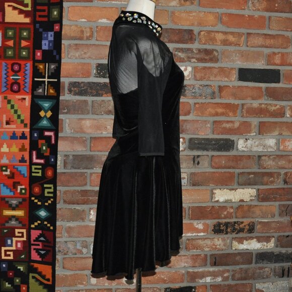 SixO Black Velvet Figure Skating Dance Competition Dress Sheer Sleeves L - Picture 3 of 11
